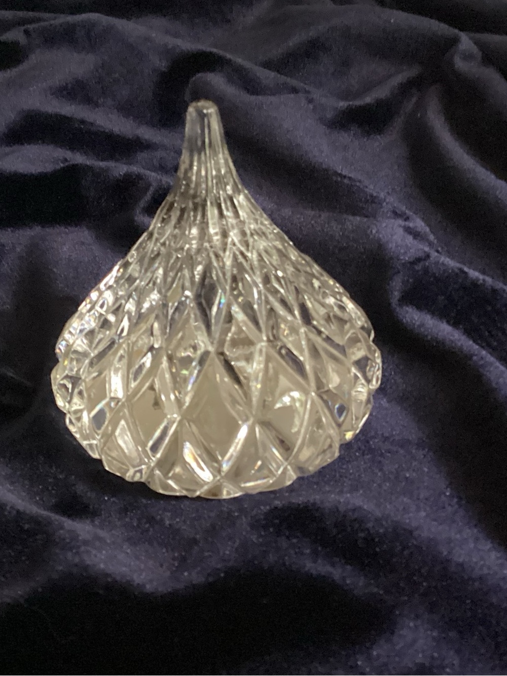 LARGE CRYSTAL HERSHEY KISS PAPERWEIGHT ~ 3 1/2" BY JONAL MADE IN GERMANY